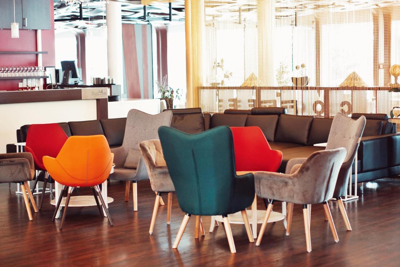 Bergwirtschaft Wilder Mann Hotel Und Restaurant Дрезден Екстериор снимка