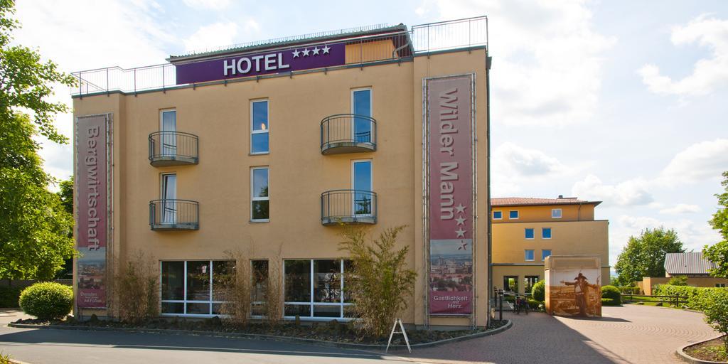 Bergwirtschaft Wilder Mann Hotel Und Restaurant Дрезден Екстериор снимка