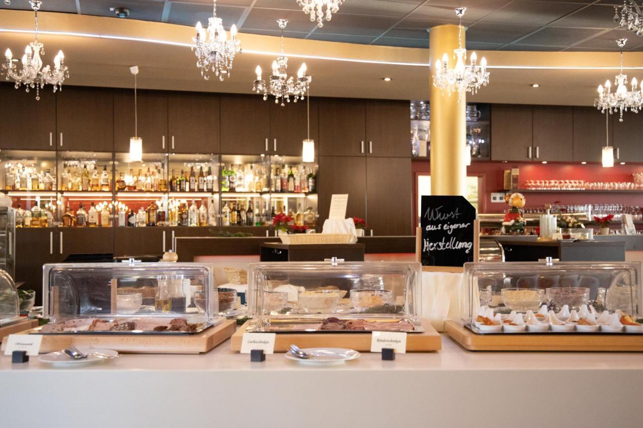 Bergwirtschaft Wilder Mann Hotel Und Restaurant Дрезден Екстериор снимка